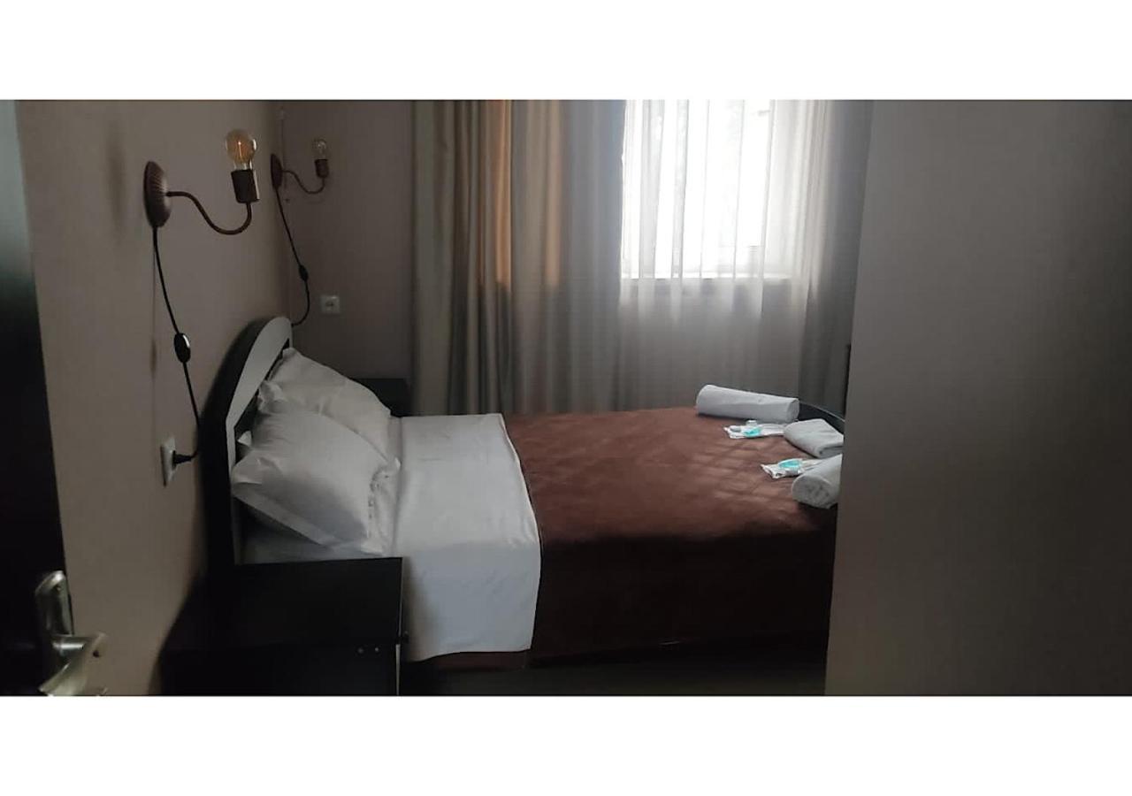 Hotel Lux Тбилиси Экстерьер фото